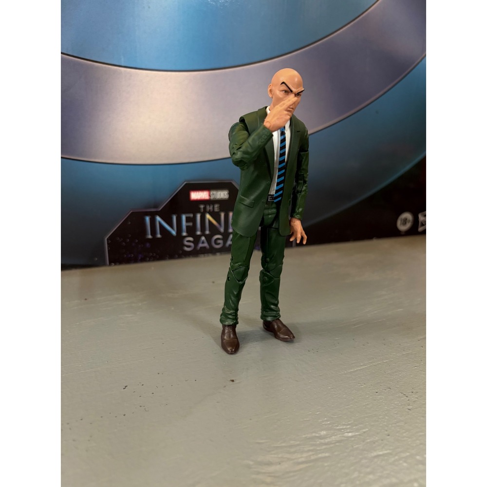 Marvel Legends - Professor X (Rider Series) - Picture 4 of 9